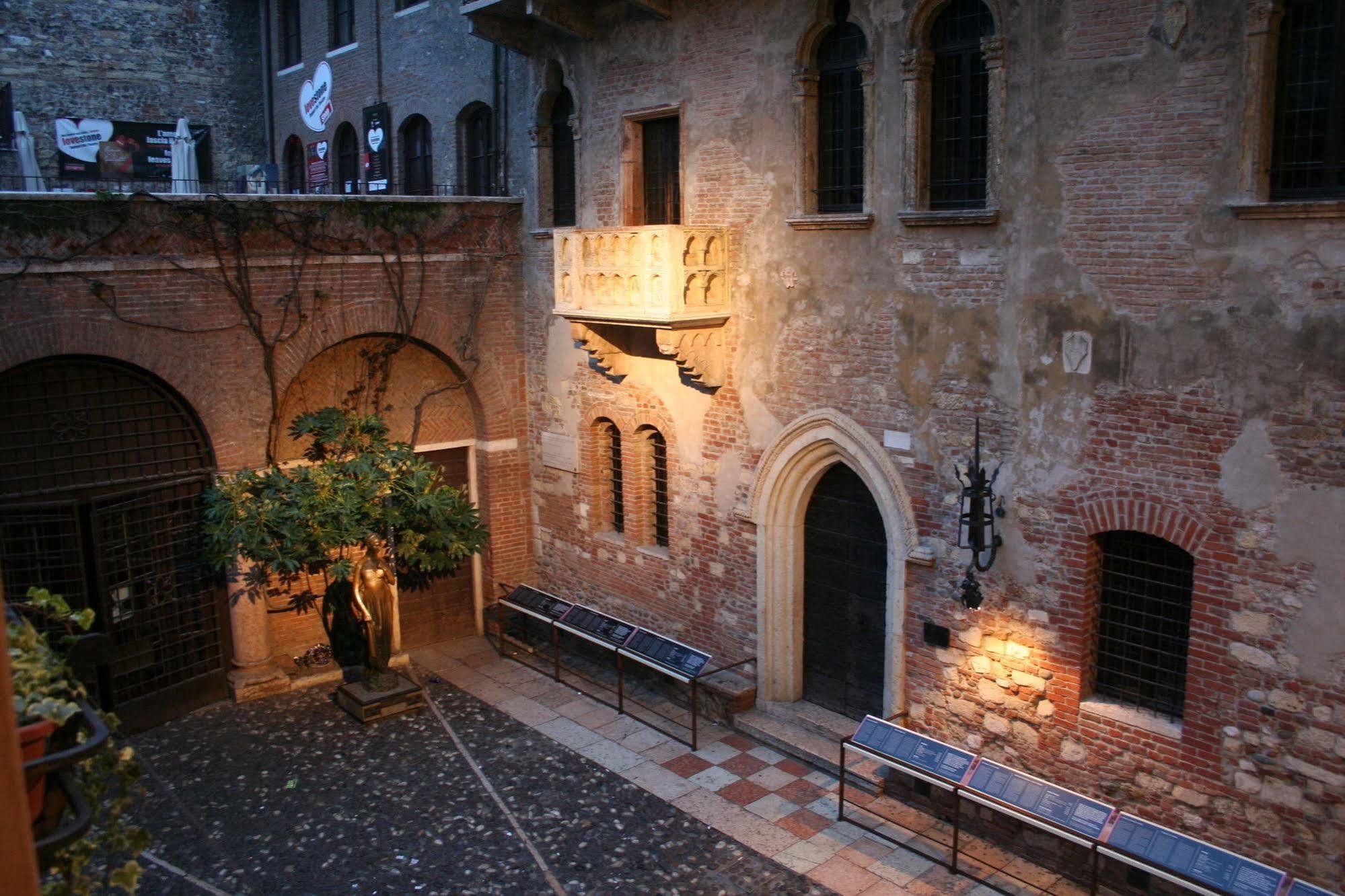 La Corte Di Giulietta Verona Luaran gambar